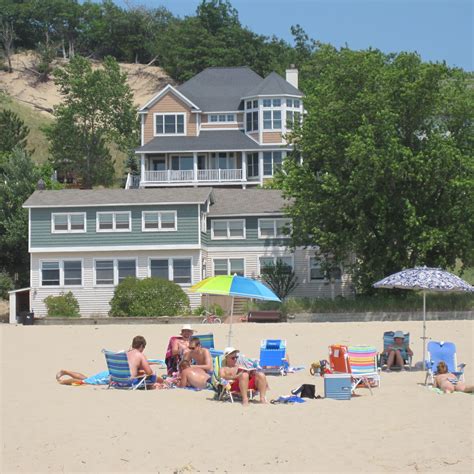 Vrbo michigan beachfront - Charming Beachfront Studio Cottage. This true beach cottage on Lake Michigan's Magnificent Mile, beautiful beachfront with only a slope to the shore, no steps to endure. Live on the beach or walk to town for shopping, dining, and entertainment. Bring all the float toys you want or even pull your boat or jet ski right up to our shore for the day ...